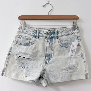 NWT Pacsun distressed denim shorts